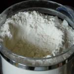 flour-49689_640